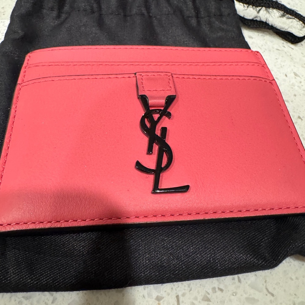 Saint Laurent Fuchsia Card Holder with Black Logo - Picture 8 of 16